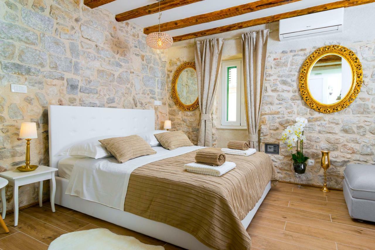 Отель Lux Aurelius In Split Centre Old Town Экстерьер фото